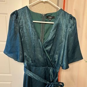 Lulus wrapped up in love midi dress